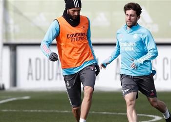 عودة أودريوزولا وغياب 5 لاعبين عن تدريبات ريال مدريد قبل مباراة إيبار
