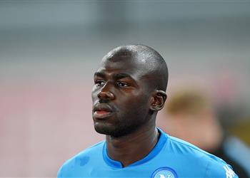 وكيل إيطالي ليفربول يتواصل مع ممثلي كوليبالي تمهيد ا لضمه