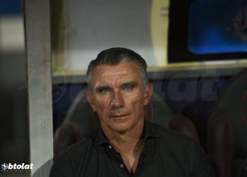 كارتيرون لاعبو الزمالك يعانون من مشاكل نفسية ويشيد بقرار حسام البدري