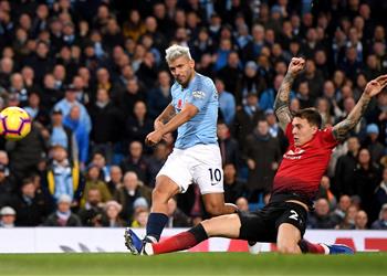 مانشستر يونايتد يدخل الصراع على ضم أجويرو