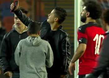 اتحاد الكرة لـ بطولات لسنا مسؤولين عن تزاحم الجماهير حول محمد صلاح