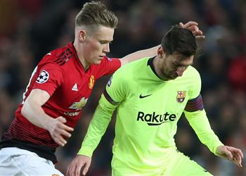 ماكتومناي يروي قصة حصوله على قميص ميسي أعتقد إنني ضربته