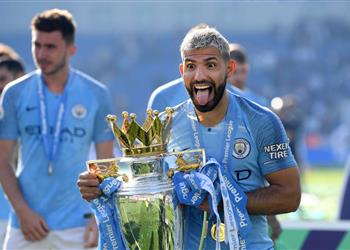 أجويرو يرغب في الاستمرار بالدوري الإنجليزي وتشيلسي الأقرب للتعاقد معه