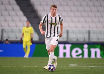 محادثات بين لابورتا ورايولا لضم دي ليخت إلى برشلونة