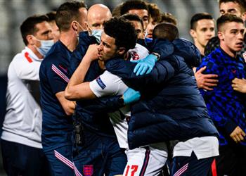 كلوب سأتحدث مع كورتيس جونز عن طرده مع منتخب إنجلترا