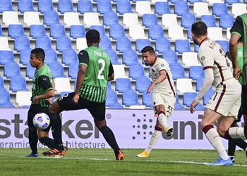 فيديو ساسولو يتعادل مع روما في الوقت القاتل بالدوري الإيطالي