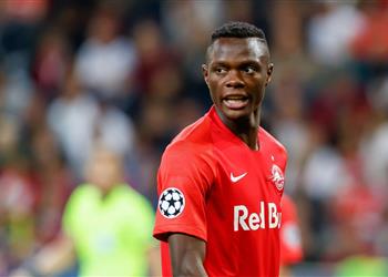 سالزبورج يحدد سعر بيع داكا بعد اهتمام ليفربول ومانشستر يونايتد