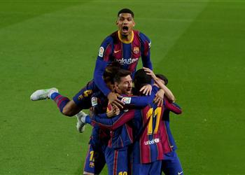 سبورت تكشف ما قاله ميسي للاعبي برشلونة بين شوطي مباراة بلد الوليد