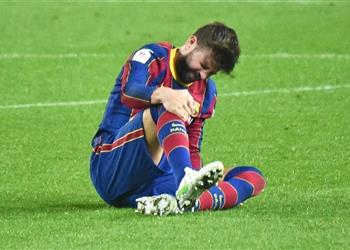 تقارير انتكاسة بيكيه وصعوبة لحاقه بمباراة الكلاسيكو أمام ريال مدريد