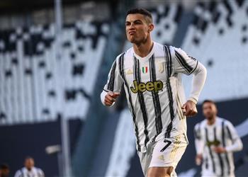 فيديو كريستيانو رونالدو يسجل هدف يوفننتوس الأول أمام نابولي