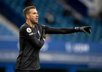 أدريان أريد البقاء في ليفربول ولا يوجد قرار حول مستقبلي