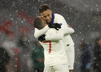 فيديو نيمار يصنع ومبابي يسجل هدف باريس سان جيرمان الأول أمام بايرن ميونخ