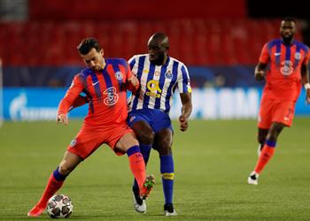 فيديو بن تشيلويل يسجل هدف تشيلسي الثاني أمام بورتو