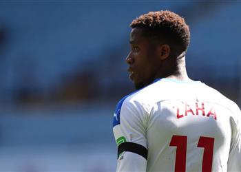 تقارير آرسنال يجدد اهتمامه بضم زاها من كريستال بالاس