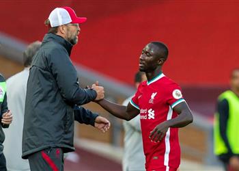 كلوب يتحدث عن الإساءة العنصرية على مواقع التواصل ويدافع عن نابي كيتا