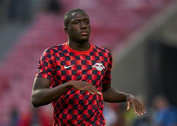 ليفربول يتلقى دفعة قوية بشأن صفقة إبراهيما كوناتي