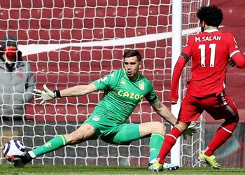 تعرف على تقييم محمد صلاح في مباراة ليفربول وأستون فيلا