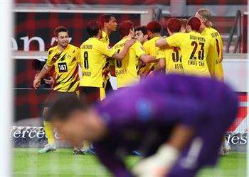 فيديو بوروسيا دورتموند يقلب الطاولة على شتوتجارت بثلاثية في الدوري الألماني