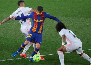 سيرجي روبيرتو بعد هزيمة برشلونة في الكلاسيكو الحكم فاجئنا بتجاهل الفار