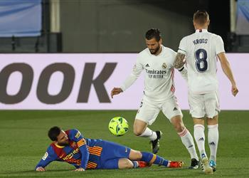 ناتشو خضنا مباراة نهائية والفار موجود للرد على ركلة جزاء برشلونة