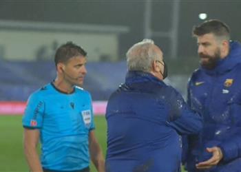 أمر صادم ماركا تكشف تفاصيل مشادة بيكيه مع حكم الكلاسيكو