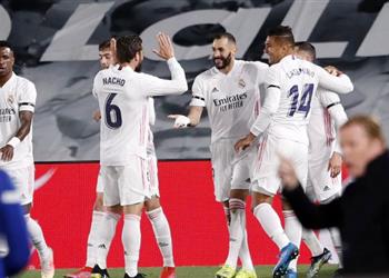 أوزيل يتغنى بـ بنزيما في الكلاسيكو ويؤكد ريال مدريد الأقرب لبطولة الدوري الإسباني