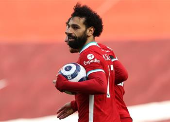 تقارير فرنسية تؤكد باريس سان جيرمان بدأ مفاوضاته لضم محمد صلاح بسبب مبابي