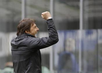 كونتي يوفنتوس سيطر على العقد الماضي وإنتر ميلان غير القيم في عام ونصف