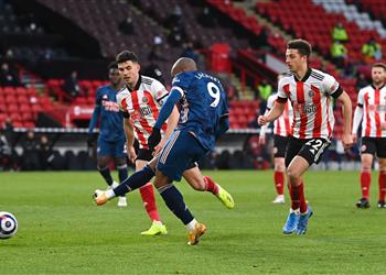 فيديو النني البديل يشارك في ثلاثية آرسنال أمام شيفيلد بالدوري الإنجليزي