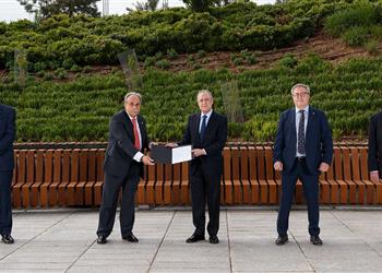 رسمي ا بيريز رئيس ا لـ ريال مدريد حتى 2025