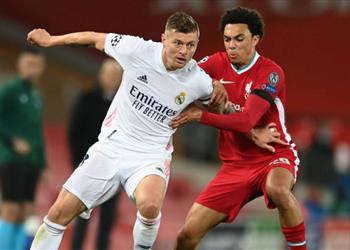 موندو ديبورتيفو شكوك حول مشاركة كروس وث نائي ريال مدريد أمام خيتافي