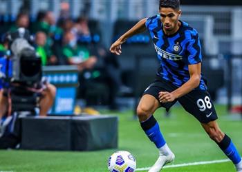 حكيمي يكشف أهمية دور كونتي في تألقه مع إنتر ميلان