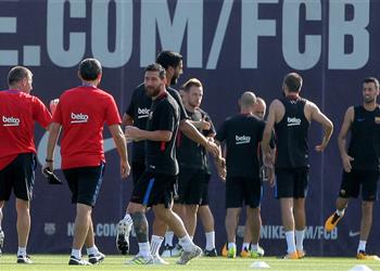 أخبار زملاء برشلونة يواصلون سعيهم لحث نيمار على عدم الرحيل