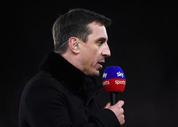 نيفيل يهاجم م لاك مانشستر يونايتد بسبب دوري السوبر الأوروبي زبالون ويجب طردهم