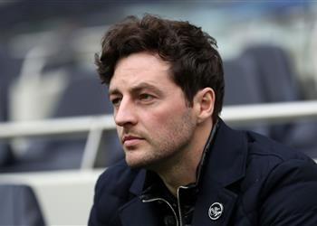 مدرب توتنهام يدخل تاريخ الدوري الإنجليزي