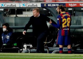 فيديو كومان يفقد أعصابه وينفعل على مينجويزا في مباراة برشلونة وخيتافي