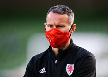 أول تعليق من ريان جيجز بعد اتهامه بالاعتداء على سيدتين