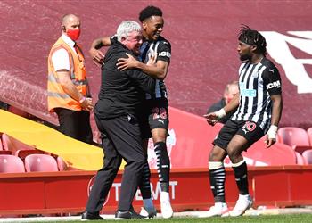 بعد التعادل نيوكاسل يسخر من ليفربول بشأن دوري السوبر الأوروبي