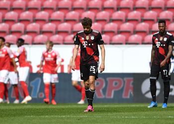 خطأ فادح من نوير يتسبب في سقوط بايرن ميونخ أمام ماينز