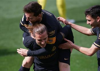 بالفيديو جريزمان يقود برشلونة لعبور غواصات فياريال واستغلال تعثر ريال مدريد