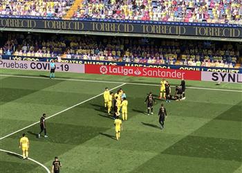 فيديو طرد لـ تريجيروس بعد تدخل عنيف على ميسي في مباراة برشلونة وفياريال