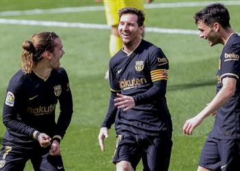 جريزمان لا ألعب في مركزي مع برشلونة وسنواصل القتال حتى النهاية