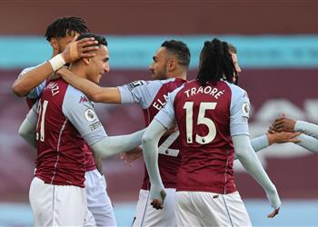 تقييم مرتفع لـ أحمد المحمدي في مباراة أستون فيلا ووست بروميتش