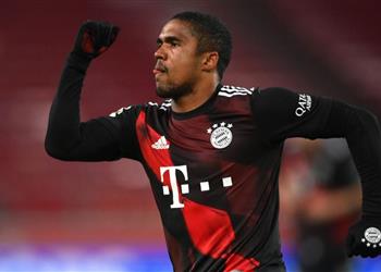 تقارير عرض إنجليزي لاستعارة دوجلاس كوستا في الميركاتو الصيفي