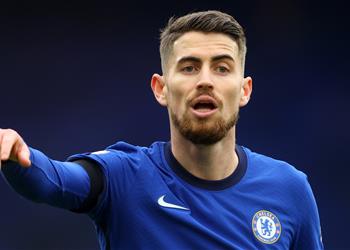 بعد اهتمام روما وكيله جورجينيو لن يرحل عن تشيلسي في الصيف