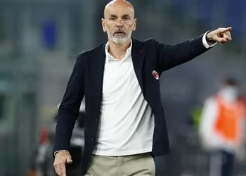 ميلان يدرس إقالة بيولي نهاية الموسم ومرشحان لخلافته