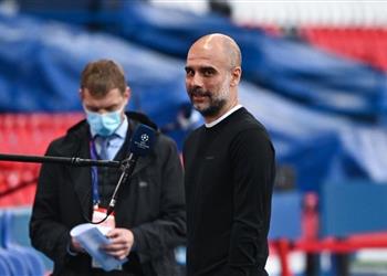 جوارديولا عن غياب المهاجم الصريح أمام باريس سان جيرمان سنلعب بطريقتنا