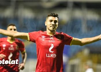 الأهلي يطلب 7 5 مليون دولار لبيع محمد شريف إلى طرابزون سبور