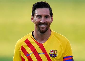 سواريز وإنريكي وإنييستا يرغبون في بقاء ميسي مع برشلونة