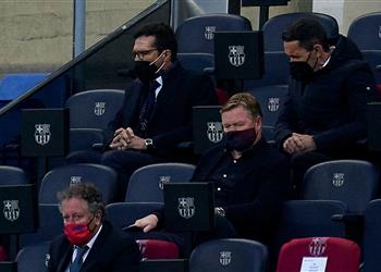 الإيقاف 3 مباريات عقوبة متوقعة ضد كومان بعد طرده في مباراة برشلونة وغرناطة